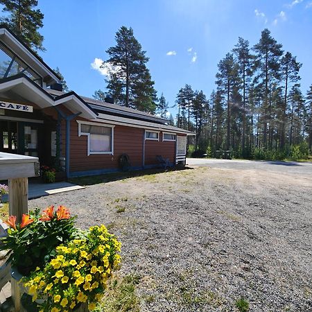Ahvenlampi Camping Saarijärvi Eksteriør billede