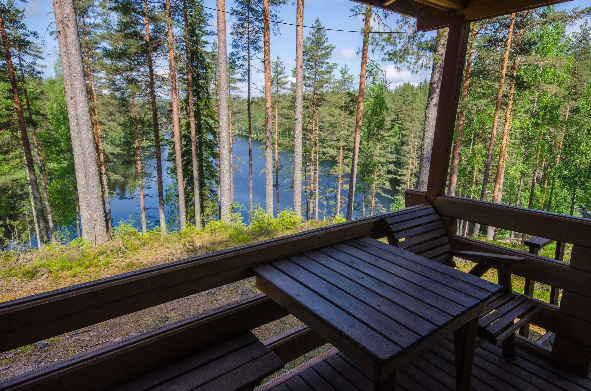Ahvenlampi Camping Saarijärvi Eksteriør billede